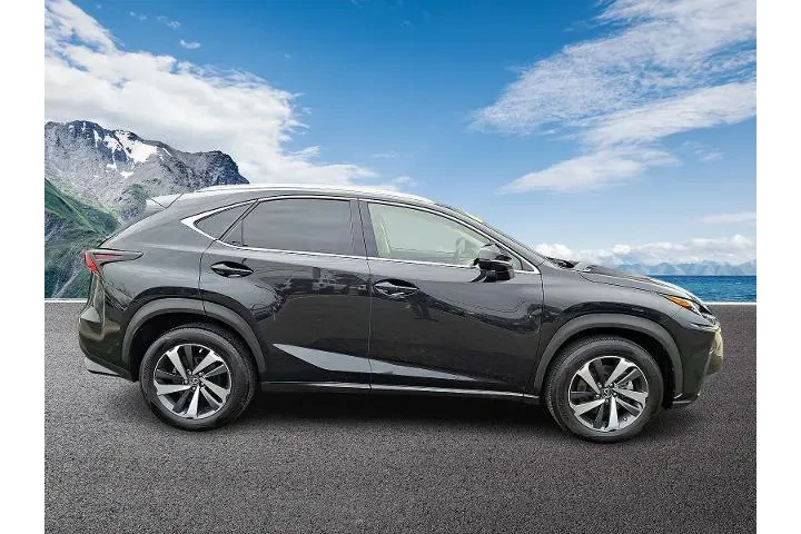 $30897 : Lexus NX 300 2021 AWD 4dr Cr image 7