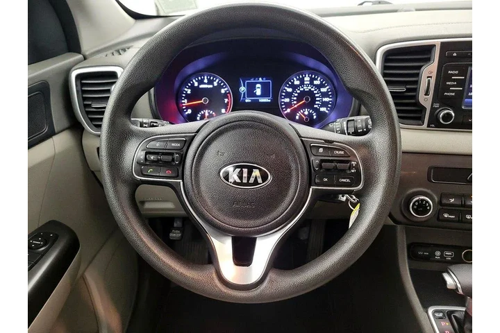 $12998 : Kia Sportage 2019 AWD LX 4dr image 10