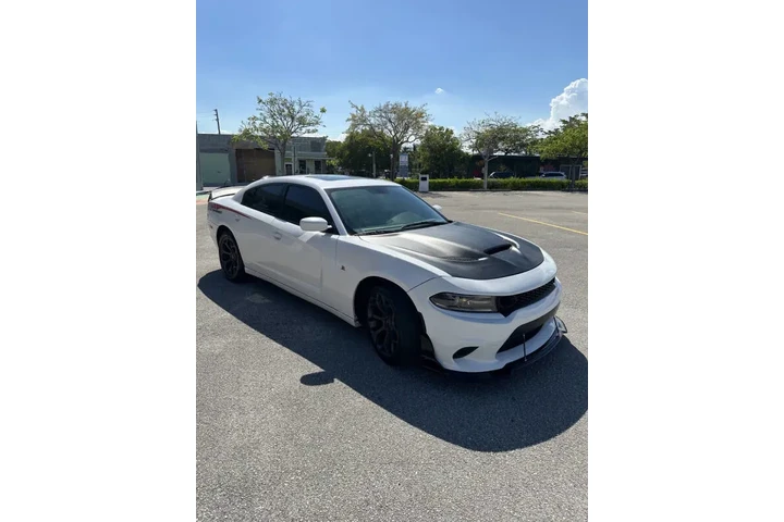 $8800 : 2012 Charger R/T Max image 4