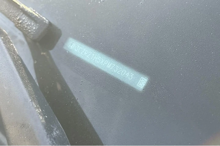 $26981 : Honda HR-V 2023 Sport 4dr Cr image 2