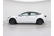 $26998 : Tesla Model 3 2023 4dr Sedan thumbnail