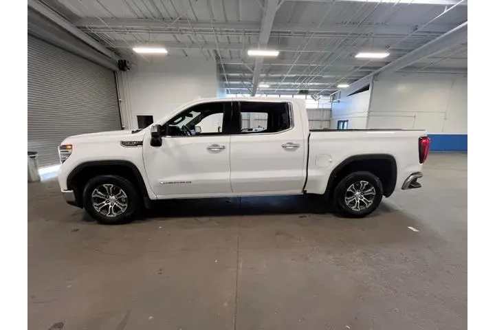 $38630 : GMC Sierra 1500 2024 4x2 SLT image 6