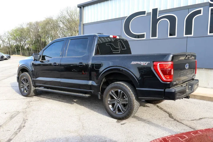 $32587 : 2021 F-150 XLT 4WD SuperCrew image 6