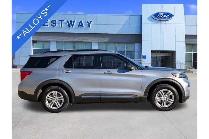 $26657 : Ford Explorer 2023 XLT 4dr S image 3