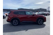 $20487 : Nissan Rogue 2025 AWD SV 4dr thumbnail