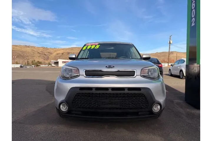 $6995 : 2015 Soul Base image 4