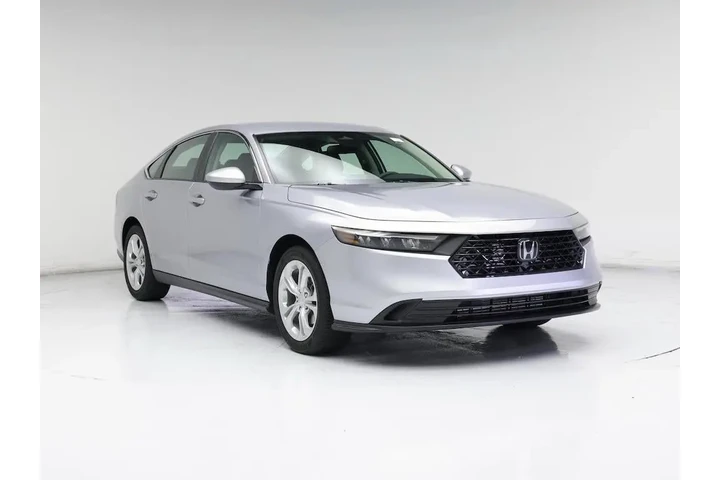 $26998 : Honda Accord 2023 LX 4dr Sed image 1