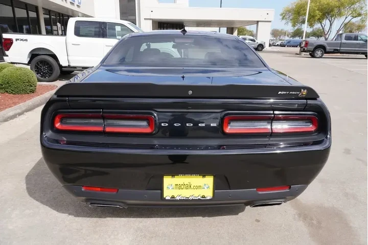 $37888 : Dodge Challenger 2021 R/T Sc image 5