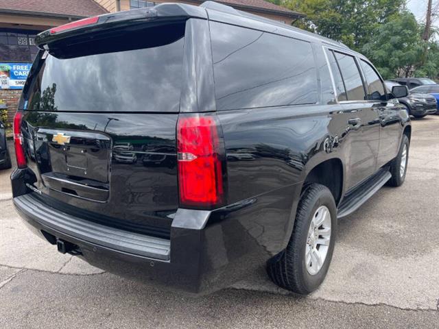 $16900 : 2018 Suburban LT image 5