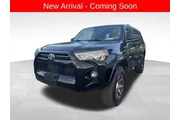 $34377 : Toyota 4Runner 2024 4x2 SR5 thumbnail