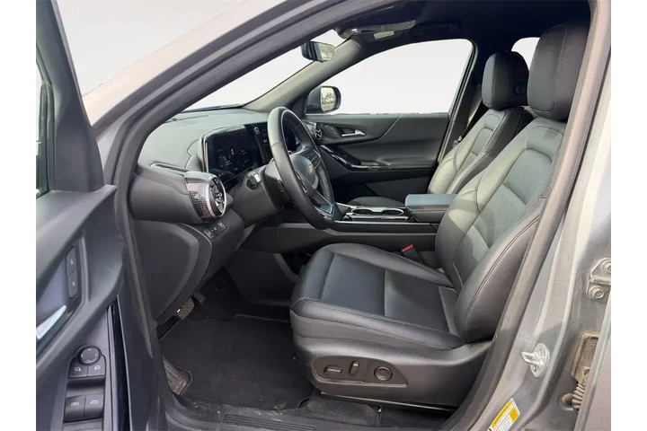 $25500 : Chevrolet Equinox 2025 LT 4d image 2