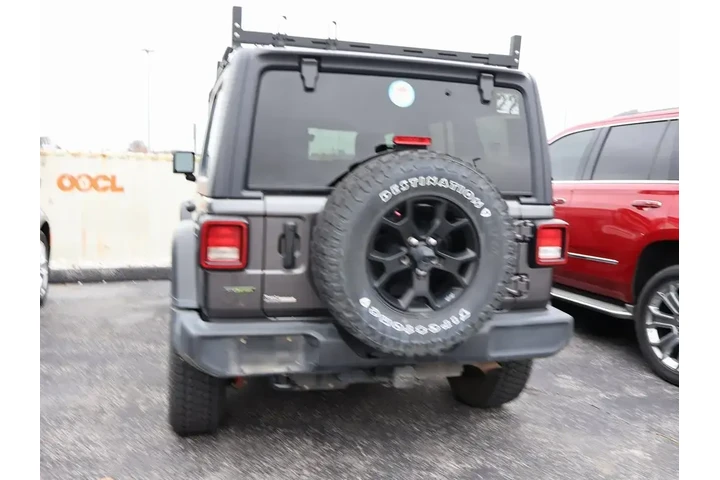 $27538 : Jeep Wrangler Unlimited 2021 image 8