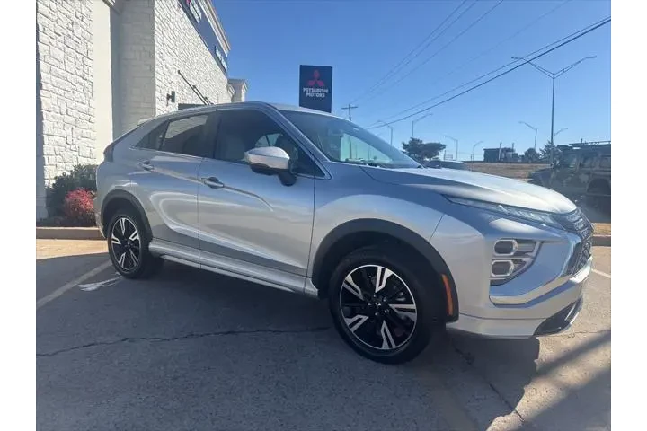 $20000 : Mitsubishi Eclipse Cross 202 image 8