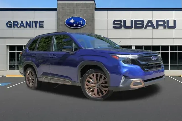 $32990 : Subaru Forester 2025 AWD Spo image 2