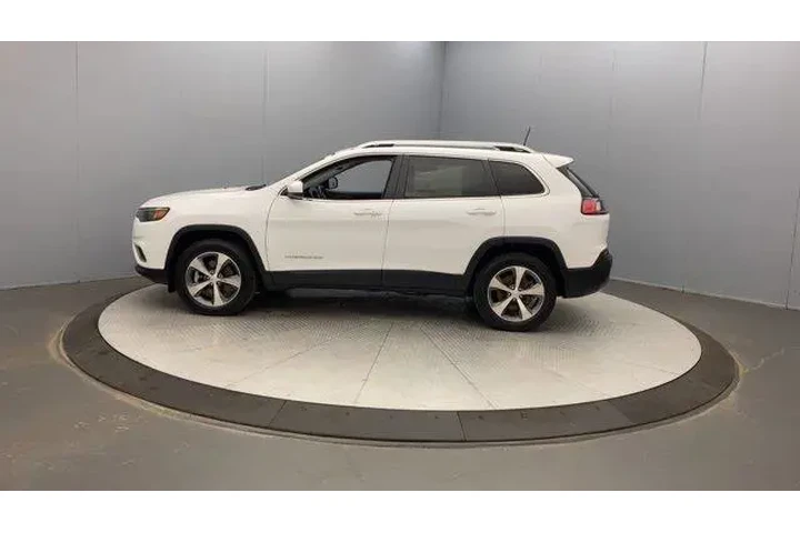 $15995 : Jeep Cherokee 2021 4x4 Limit image 2