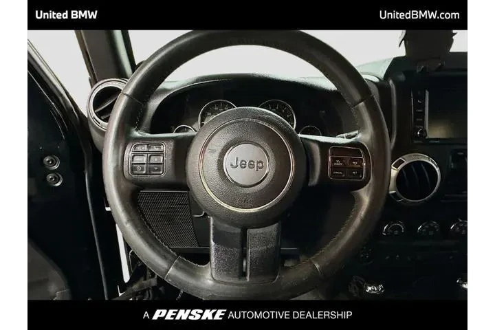 $11460 : Jeep Wrangler Unlimited 2012 image 6