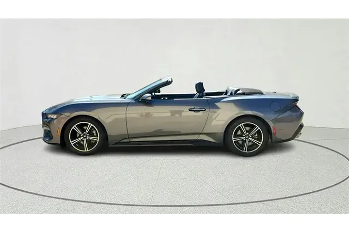 $34455 : Ford Mustang 2024 EcoBoost 2 image 6