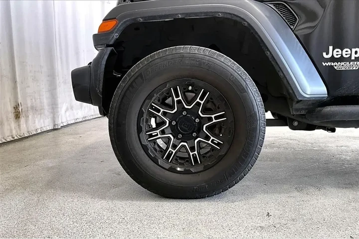 $21571 : Jeep Wrangler Unlimited 2020 image 6