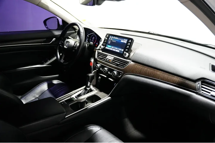 $17758 : 2018 Accord Sedan image 8