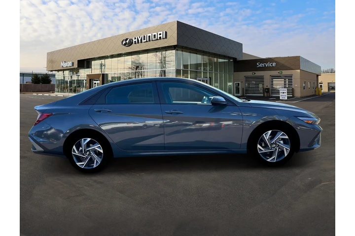 $23975 : Hyundai ELANTRA 2025 SEL Spo image 9