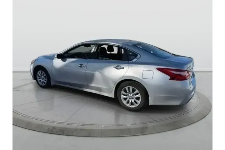 $14995 : Nissan Altima 2016 2.5 S 4dr image 5