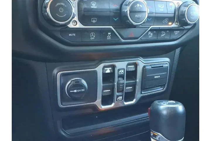 $25000 : Jeep Wrangler Unlimited 2018 image 10