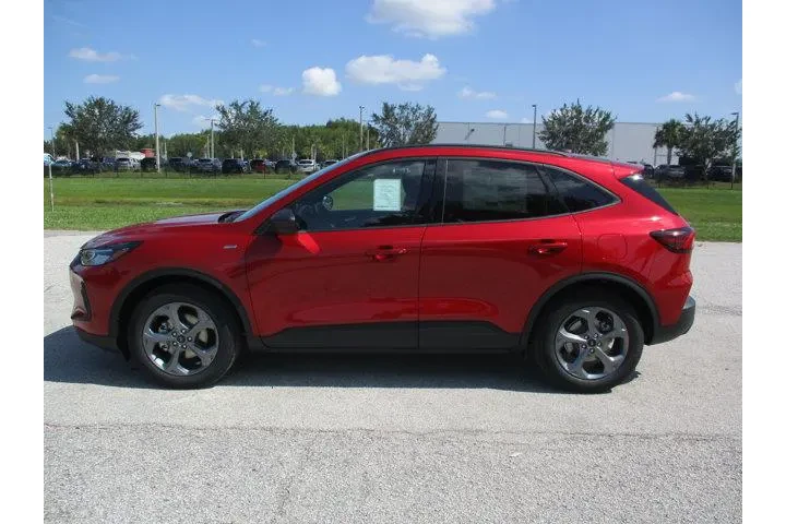 $28995 : Ford Escape 2025 ST-Line 4dr image 4