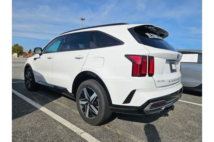 $19591 : Kia Sorento 2021 S 4dr SUV image 7