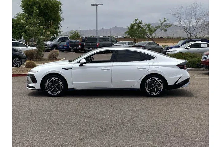$24481 : Hyundai SONATA 2024 SEL 4dr image 6