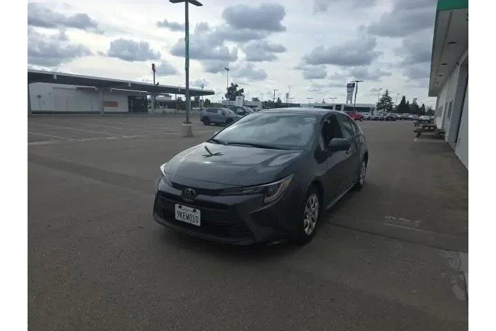 $20800 : Toyota Corolla 2024 LE 4dr S image 3