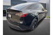 $29653 : Tesla Model Y 2021 AWD Long thumbnail
