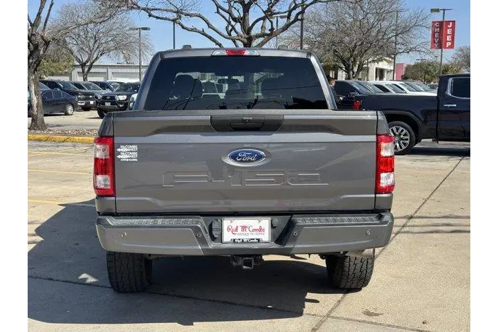 $29874 : Ford F-150 2021 4x4 XL 4dr S image 7