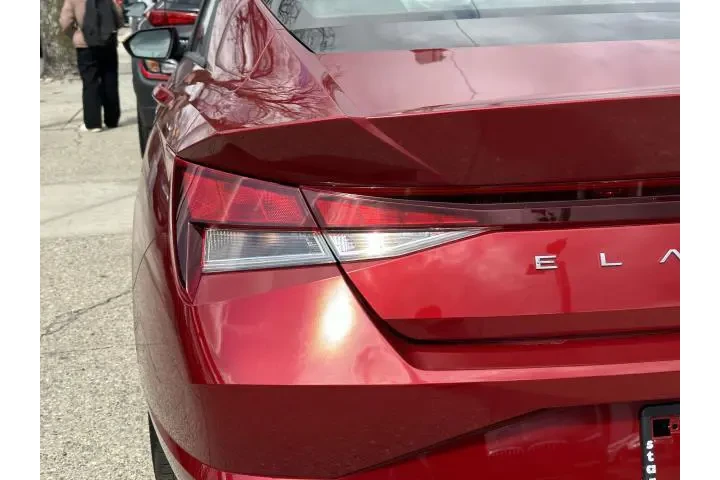 $18999 : Hyundai ELANTRA 2023 SEL 4dr image 9
