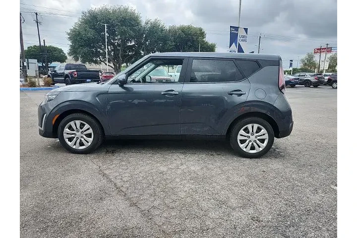 $17597 : Kia Soul 2024 S 4dr Crossove image 4