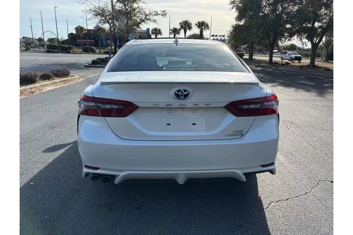 $24978 : Toyota Camry Hybrid 2021 XSE image 5