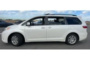 $24800 : Toyota Sienna 2017 XLE 7-Pas thumbnail