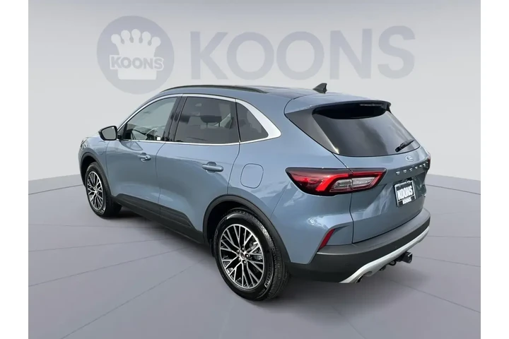 $29500 : Ford Escape Plug-In Hybrid 2 image 3