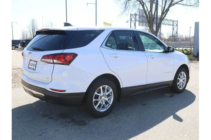 $21777 : Chevrolet Equinox 2024 LT 4d image 10