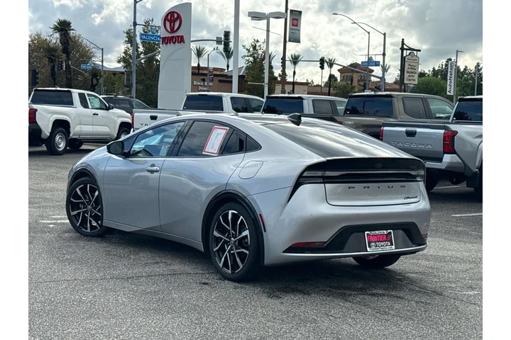 $31327 : Toyota Prius Prime 2023 SE 4 image 5