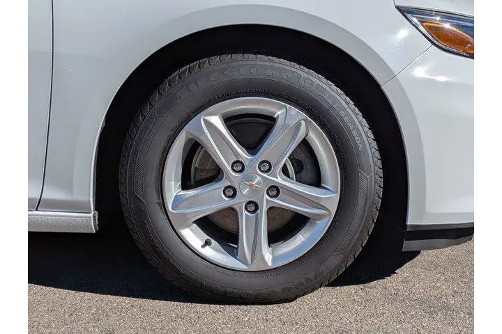 $16455 : Chevrolet Malibu 2024 LT 4dr image 7