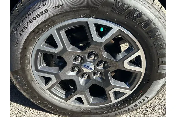 $37496 : Ford F-150 2024 4x2 STX 4dr image 7