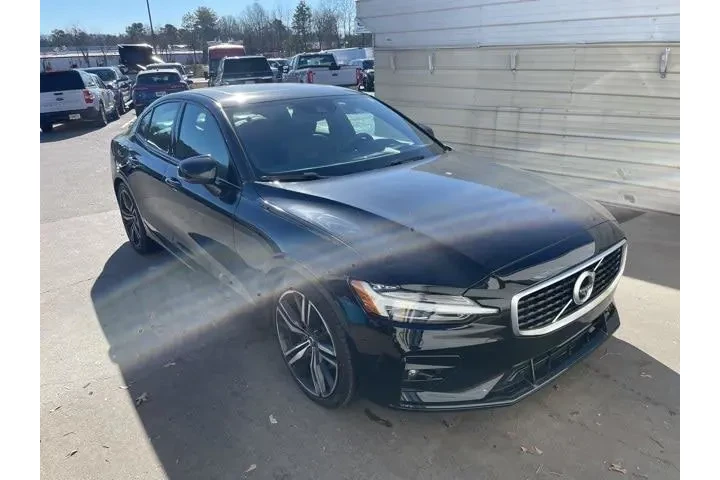 $25992 : Volvo S60 2019 T5 R-Design 4 image 2