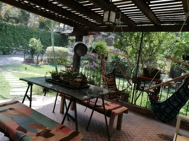 $300 : Casa Huespedes/Habitacion Priv image 6