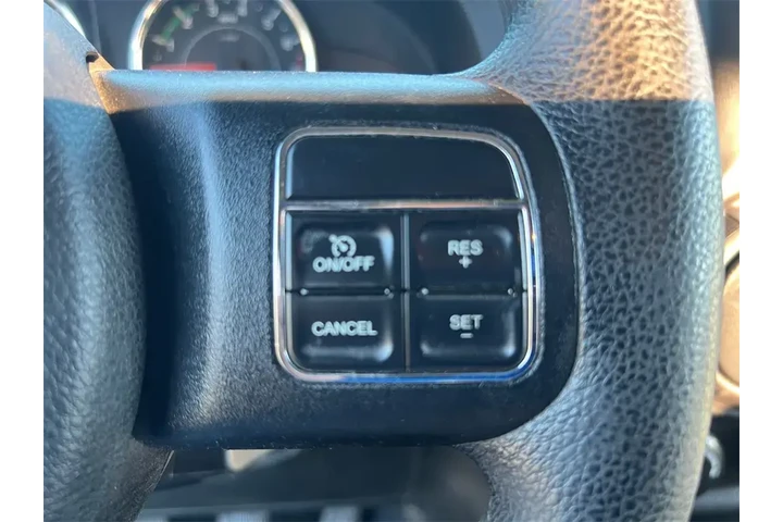 $19000 : Jeep Wrangler 2016 4x4 Sport image 6