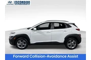 $21995 : Hyundai KONA 2023 AWD SEL 4d thumbnail