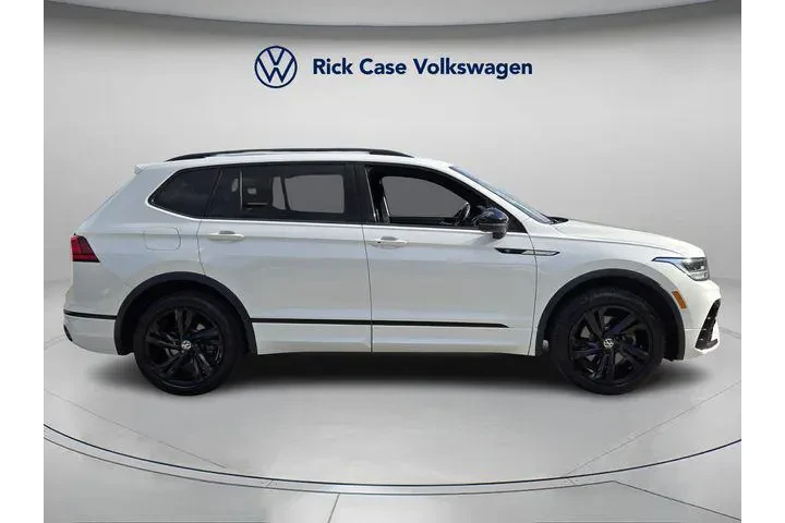 $21991 : Volkswagen Tiguan 2023 SE R- image 3