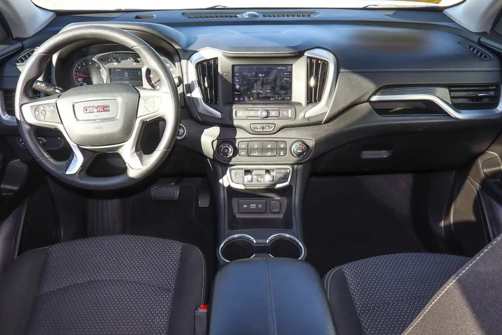 $19388 : 2024 Terrain FWD 4dr SLE image 10