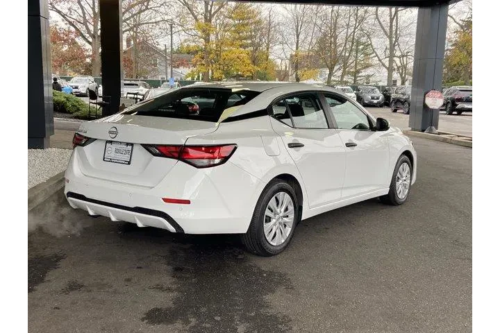 Nissan Sentra 2025 S 4dr Sed image 5