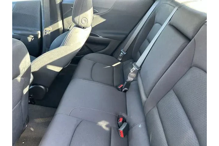 $16584 : Chevrolet Malibu 2024 LT 4dr image 9