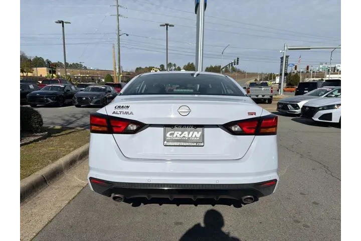 $21488 : Nissan Altima 2024 2.5 SR 4d image 6